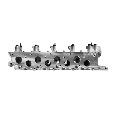 MLG011 Tête de cylindre 2.5TCI Déplacement et 8 vannes pour une performance supérieure